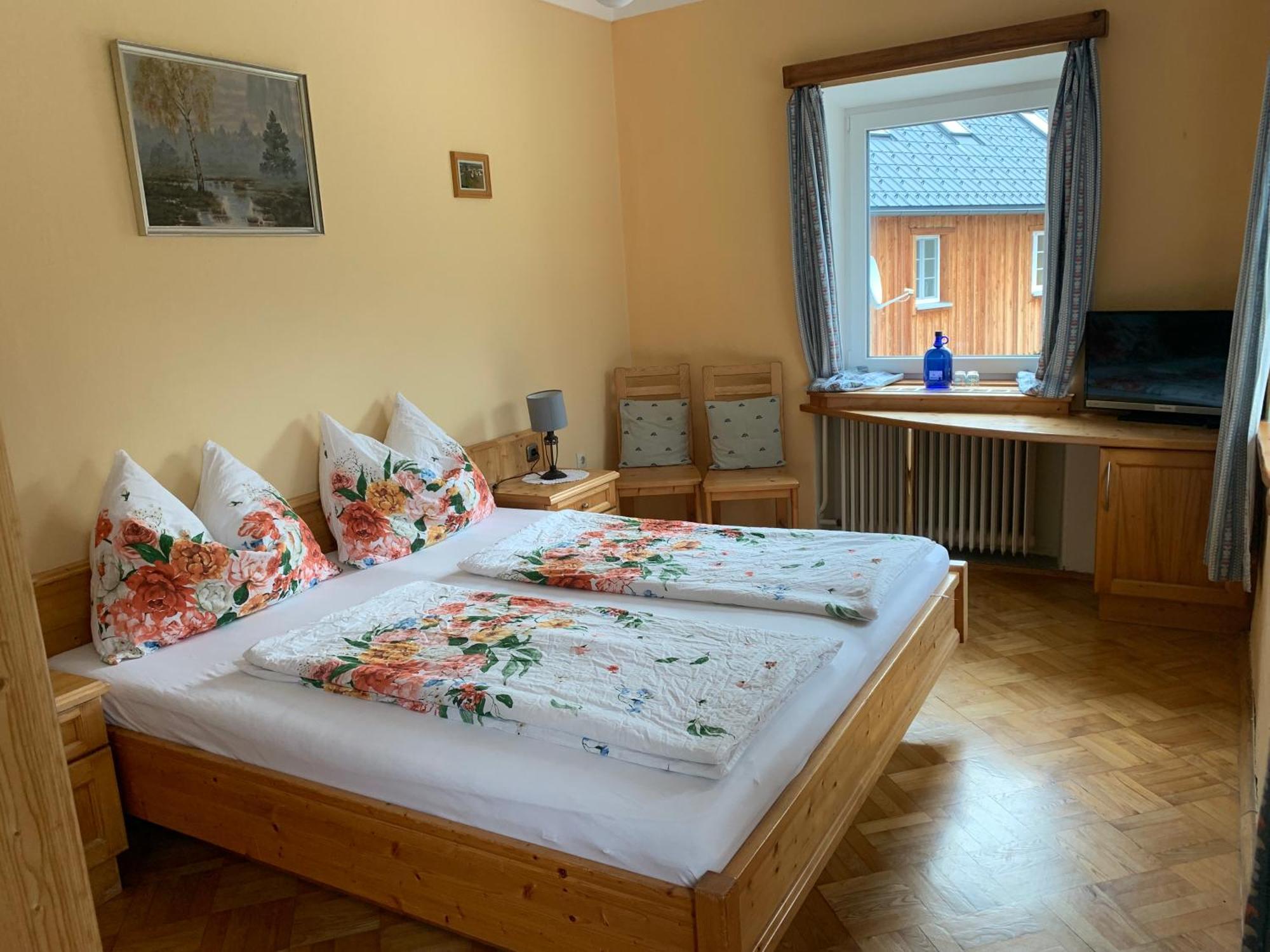Wengerwirt Zur Laube Bed & Breakfast Weng im Gesause Exterior foto